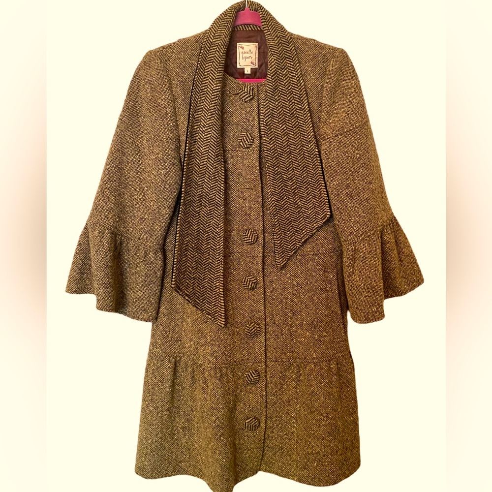 Nanette Lepore tweed coat with black velvet/tweed tie, Size 8